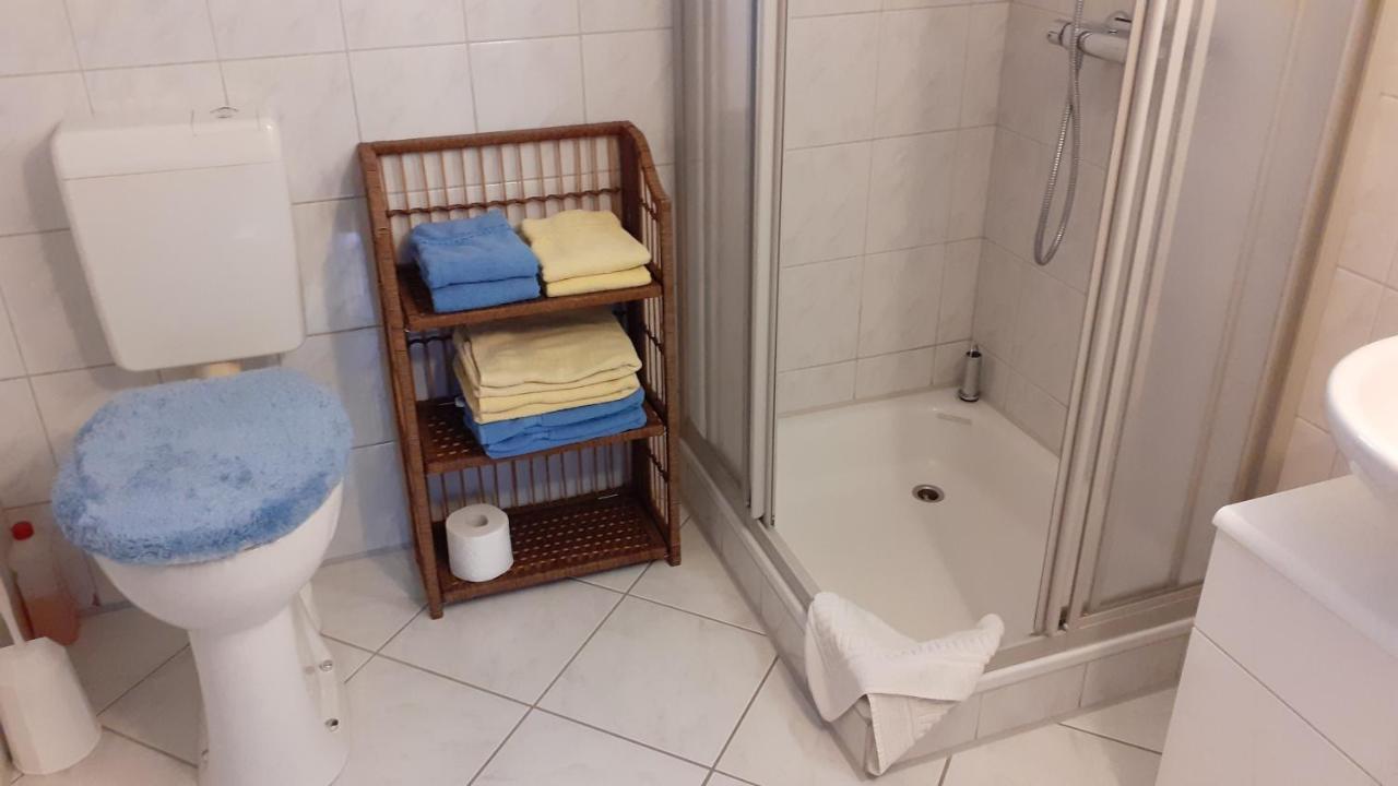 Preisbewusste Ferienwohnung für 2 Personen u. Kleinkind Utarp Exterior foto